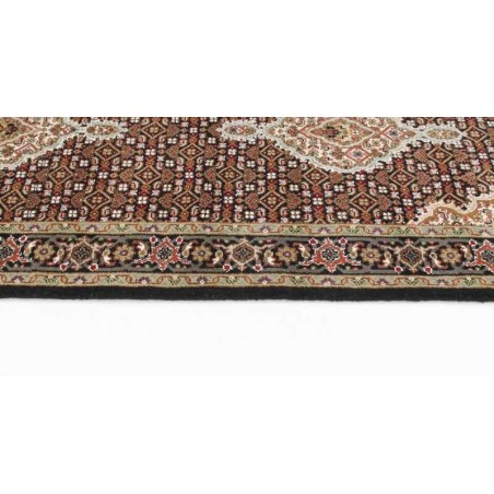 tappeto india tabriz indi cm.81x300 1