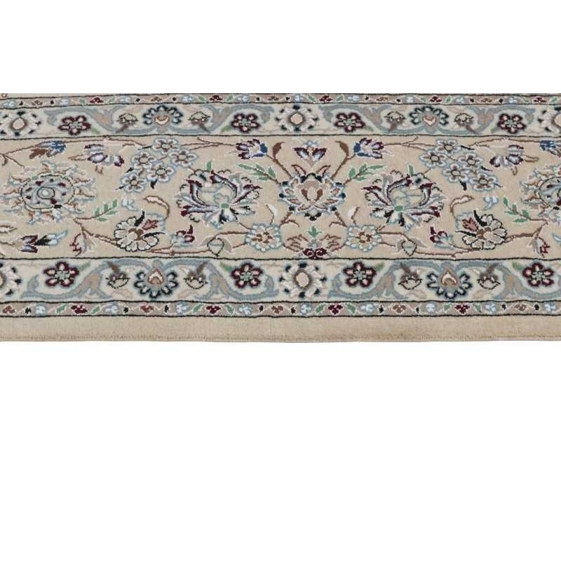 tappeto persia nain fine con seta cm 246x376 2