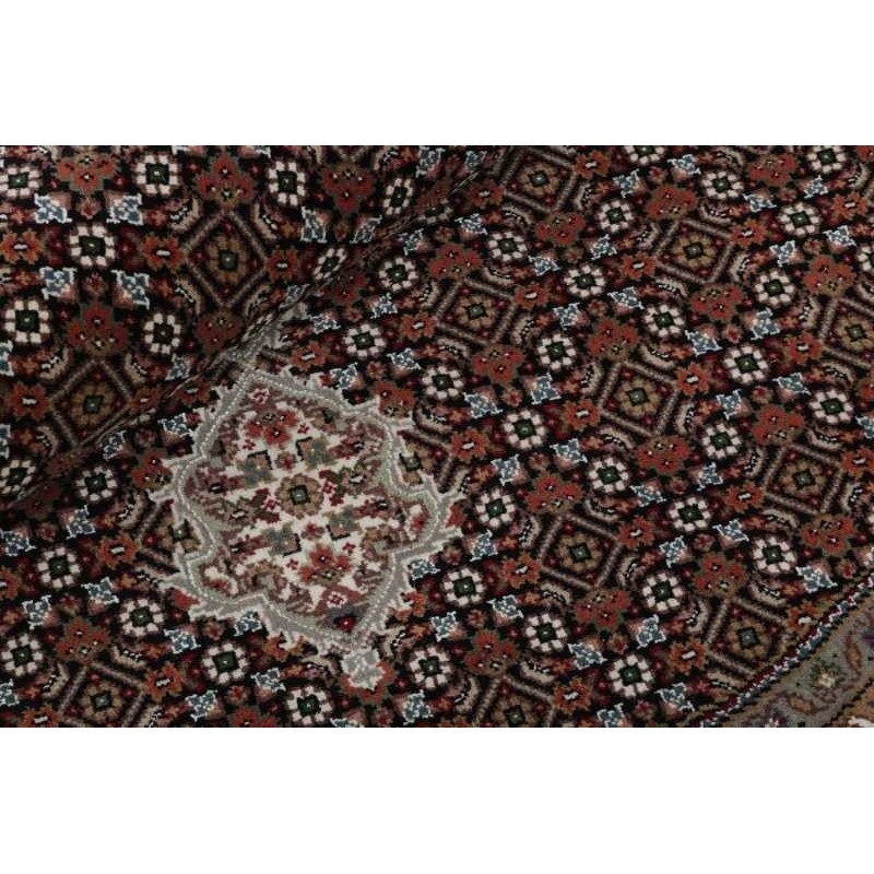 tappeto india tabriz indi cm.199x199 1