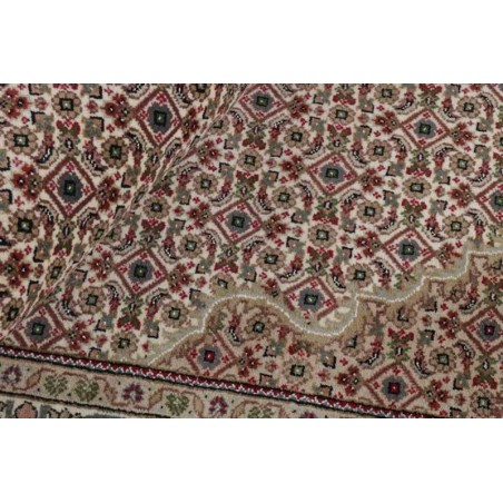 tappeto india tabriz indi cm.140x201 1