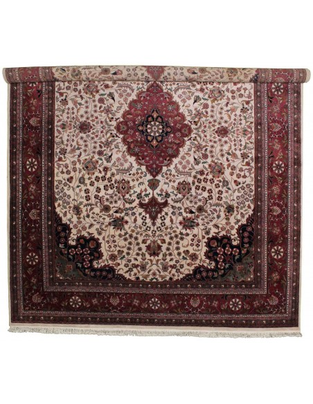 Hand made rug Tabriz Royal India cm.305x401