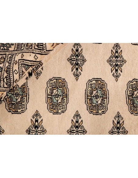 Hand made rug Bukhara fine Pakistan cm.204x312