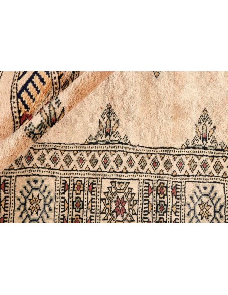 Hand made rug Bukhara extra fine Pakistan cm.94x154