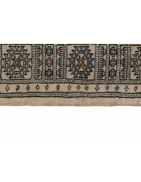 Hand made rug Bukhara extra fine Pakistan cm.79x253