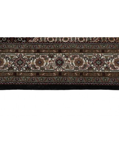 Hand made rug Tabriz Royal India cm.139x204