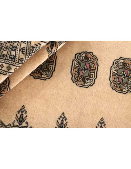 Hand made rug Bukhara extra fine Pakistan cm.94x155