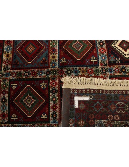 Hand made rug Yalameh Persia cm.151x197