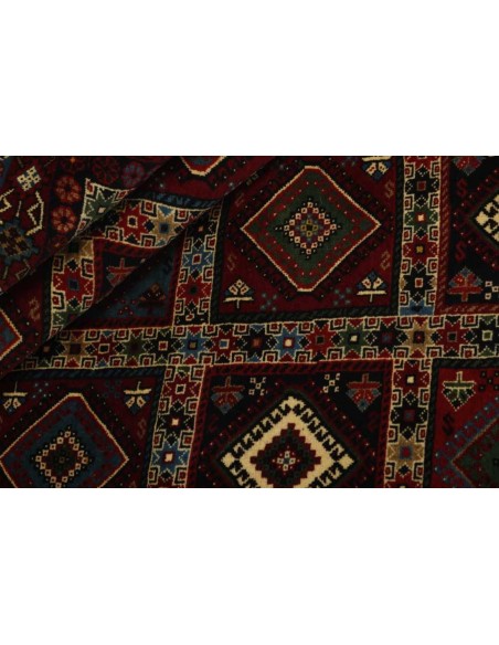 Hand made rug Yalameh Persia cm.151x197