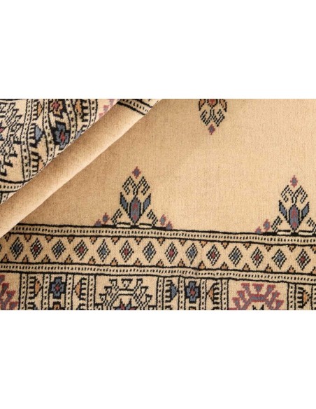 Hand made rug Bukhara extra fine Pakistan cm.92x153