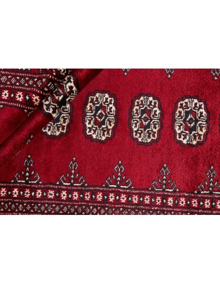 Hand made rug Bukhara fine Pakistan cm.136x201