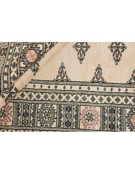 Hand made rug Bukhara fine Pakistan cm.122x187