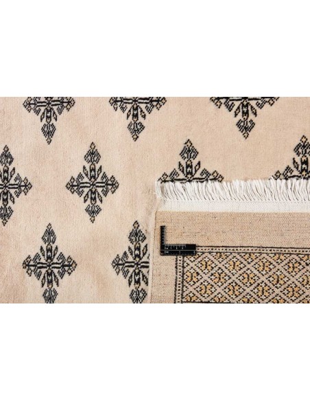 Hand made rug Bukhara fine Pakistan cm.185x281
