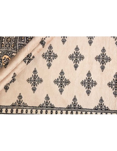 Hand made rug Bukhara fine Pakistan cm.185x281
