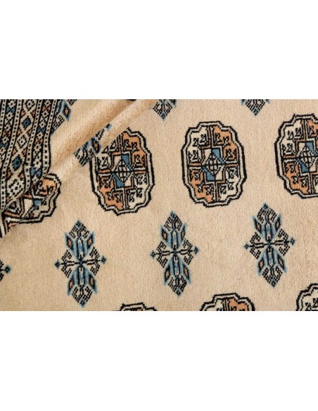 Hand made rug Bukhara fine Pakistan cm.183x281