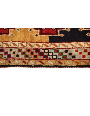 Hand made rug Kashghai Old Figural Persia cm.100x142