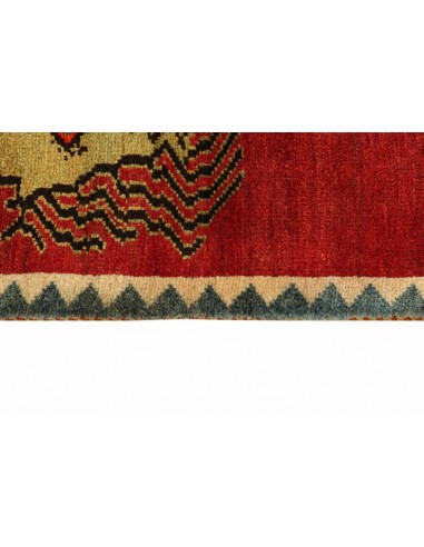 Hand made rug Kashghai Old Figural Persia cm.105x175