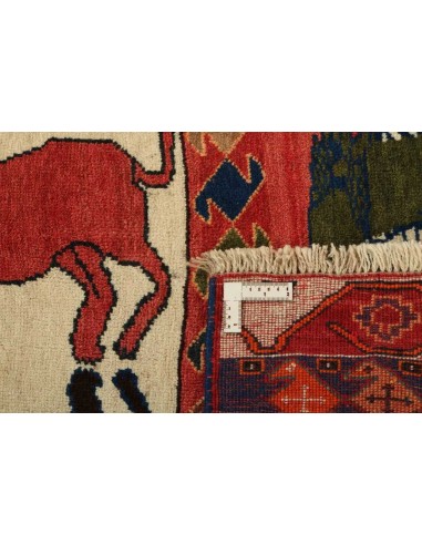 Hand made rug Kashghai Old Figural Persia cm.106x194
