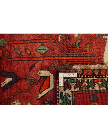 Hand made rug Kashghai Old Figural Persia cm.116x187