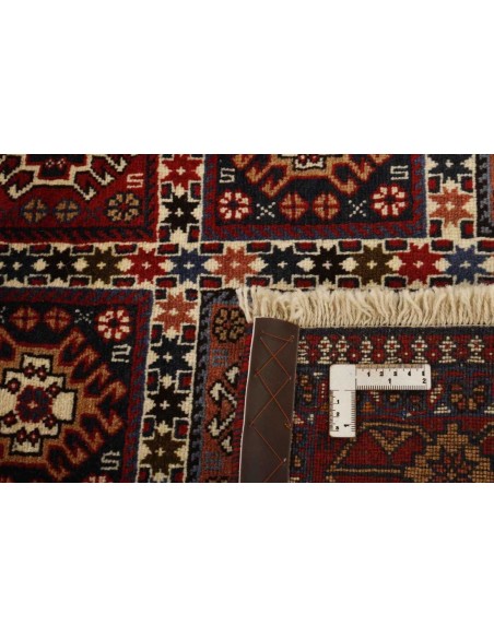 Hand made rug Yalameh Persia cm.154x196