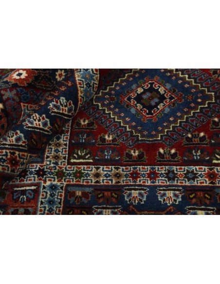 Hand made rug Yalameh Persia cm.151x196