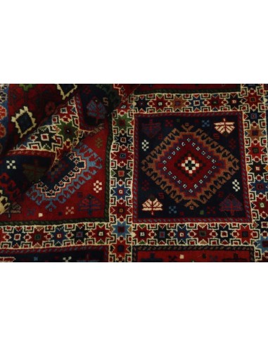 Hand made rug Yalameh Persia cm.152x194