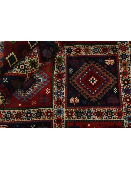 Hand made rug Yalameh Persia cm.152x194