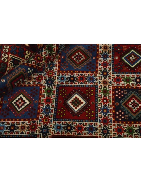 Hand made rug Yalameh Persia cm.154x202