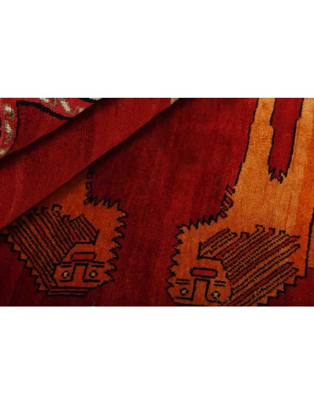 Hand made rug Kashghai Old Figural Persia cm.156x222