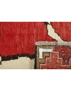 Hand made rug Kashghai Old Figural Persia cm.105x187 2