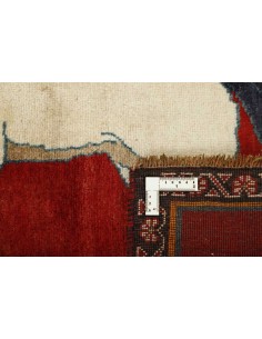 Hand made rug Kashghai Old Figural Persia cm.106x187 2