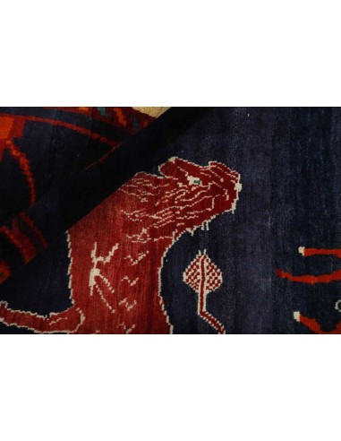 Hand made rug Kashghai Old Figural Persia cm.152x220