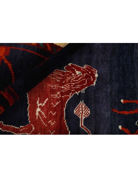 Hand made rug Kashghai Old Figural Persia cm.152x220