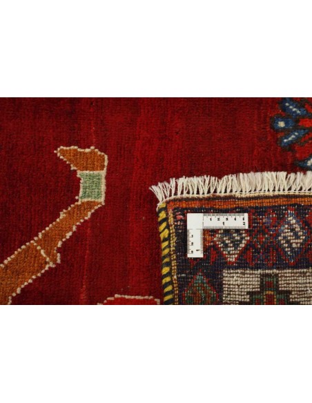 Hand made rug Kashghai Old Figural Persia cm.162x240
