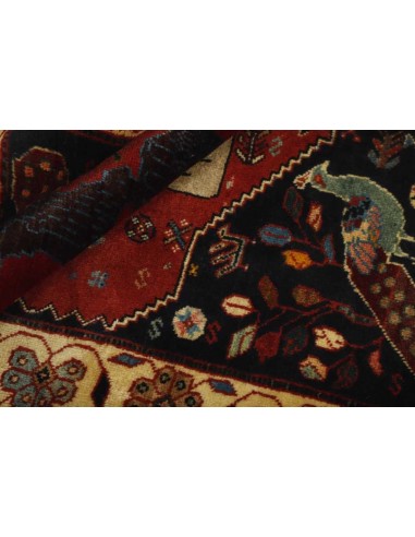 Hand made rug Kashghai Old Figural Persia cm.101x152