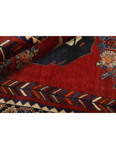 Hand made rug Kashghai Old Figural Persia cm.128x207