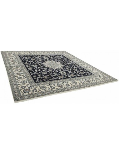 Hand made rug Nain Kashmar Persia cm.290x295