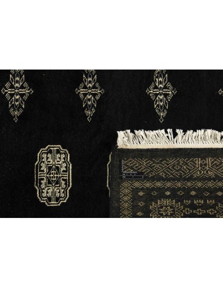 Hand made rug Bukhara fine Pakistan cm.142x189