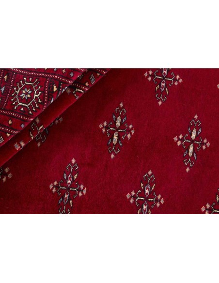 Hand made rug Bukhara extra fine Pakistan cm.138x215