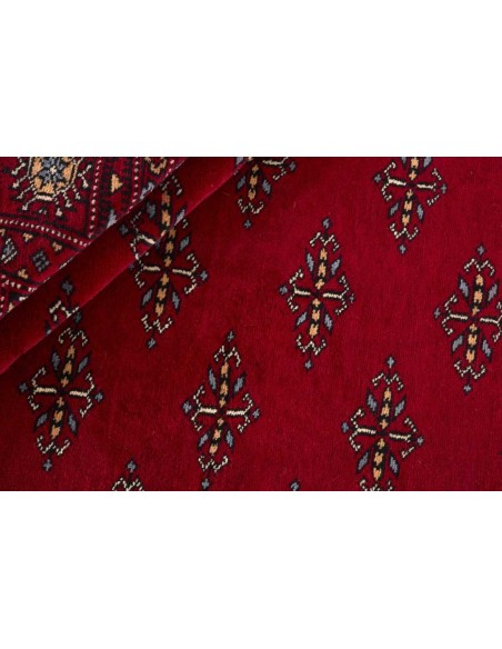 Hand made rug Bukhara extra fine Pakistan cm.137x210