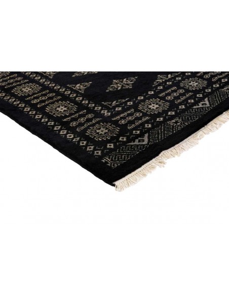 Hand made rug Bukhara extra fine Pakistan cm.136x196