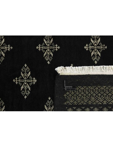 Hand made rug Bukhara extra fine Pakistan cm.169x248