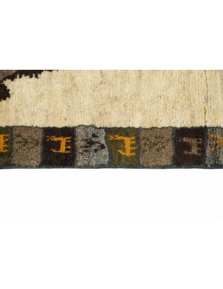 Hand made rug Kashghai Old Figural Persia cm.88x124