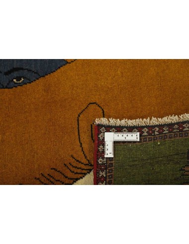 Hand made rug Kashghai Old Figural Persia cm.106x149