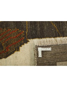 Hand made rug Kashghai Old Figural Persia cm.119x189 2