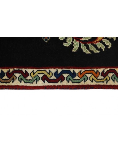 Hand made rug Kashghai Old Figural Persia cm.136x184