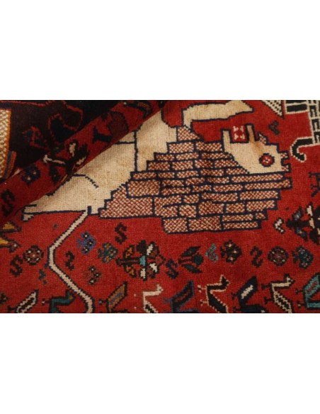 Hand made rug Kashghai Old Figural Persia cm.163x226
