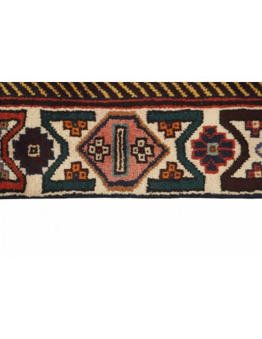 Hand made rug Kashghai Old Figural Persia cm.163x226