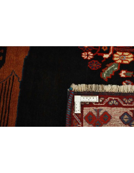 Hand made rug Kashghai Old Figural Persia cm.173x243