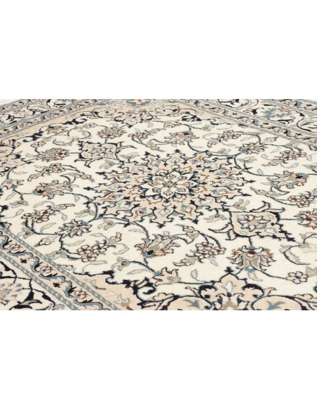 Tappeto Nain Kashmar Persia cm.147x192