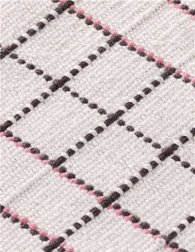 modern rug Reti Outdoor Black Pink by GAN zoom VIEW- new 2025 |TAPPETI.it